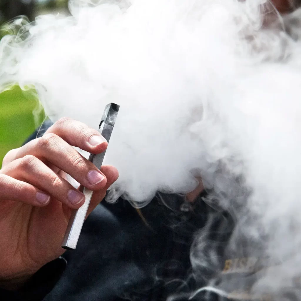 Good News About Vaping How Long does Vape Smoke Stay in the Air